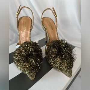 Aquazzura 38.5 metallic gold  never worn